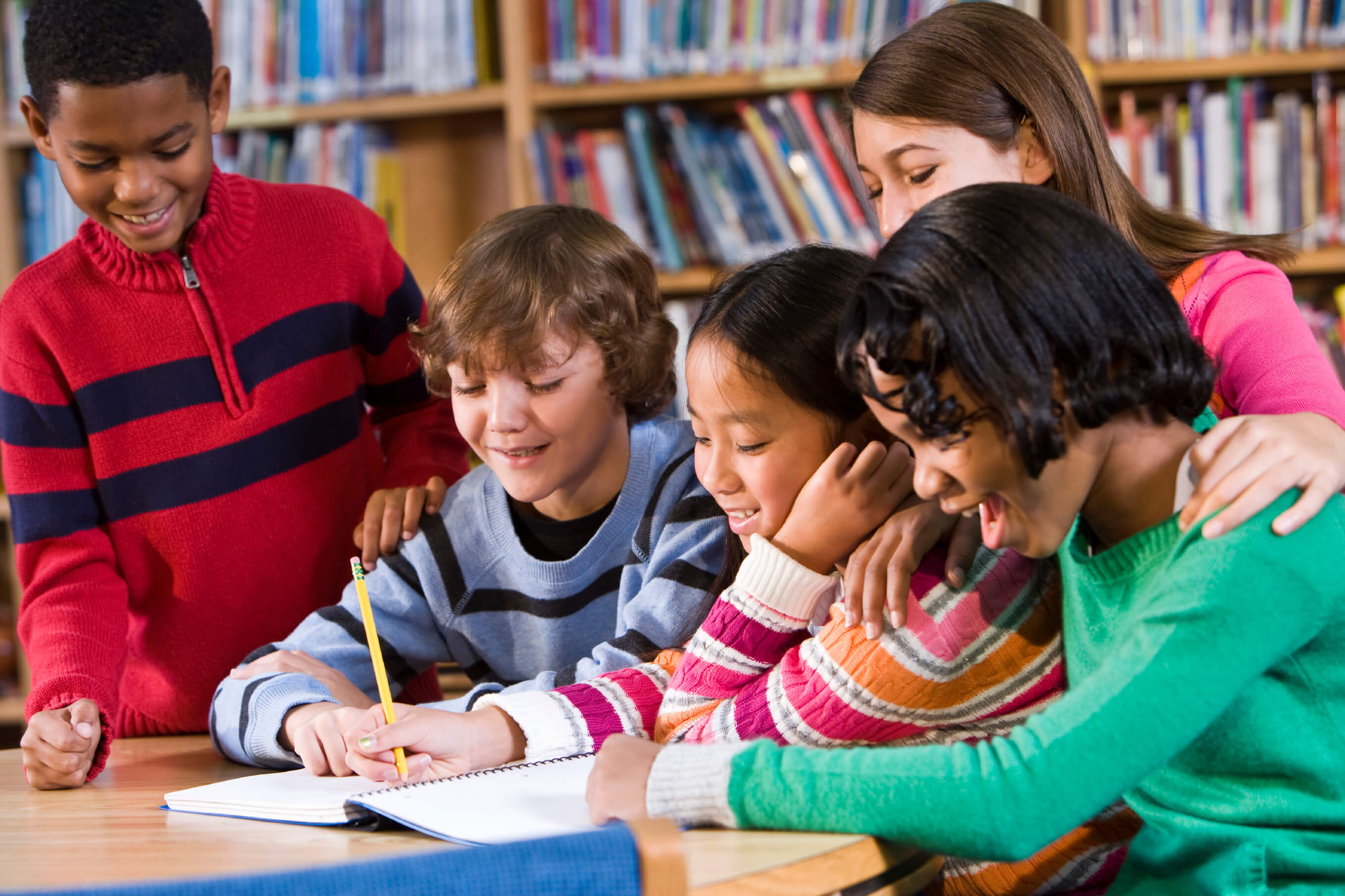 My friends study. Школа «study-on». School children study. Children studying. Tuition Великобритания.